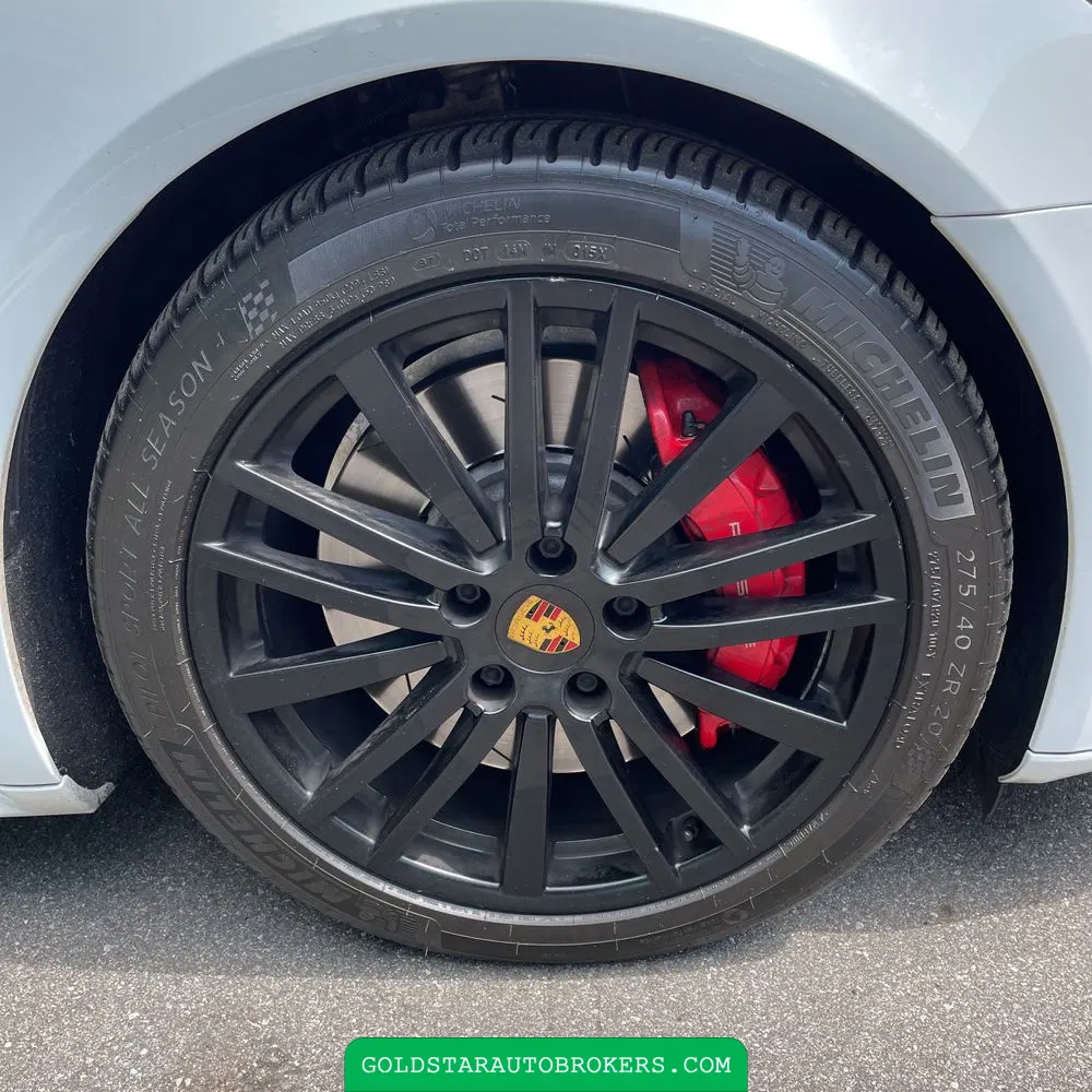 2019 Porsche Panamera GTS
