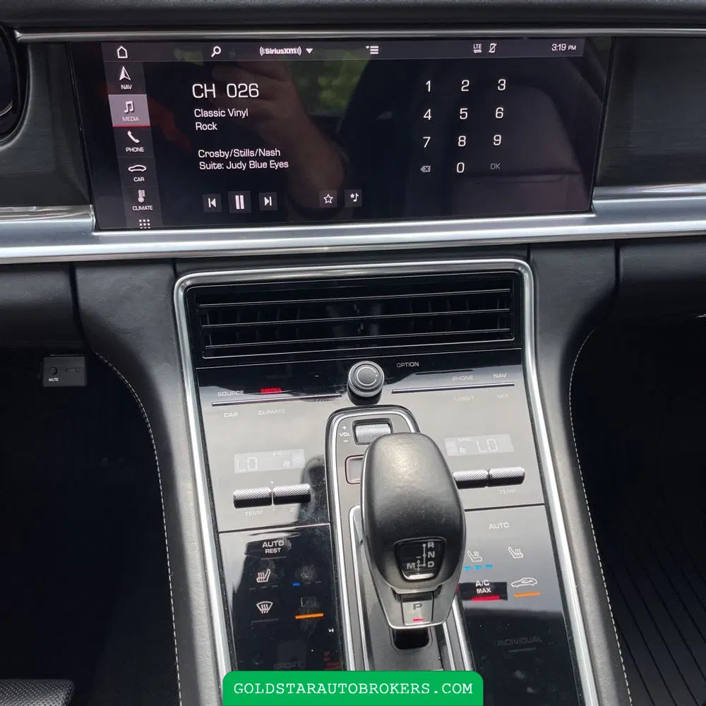 2019 Porsche Panamera GTS