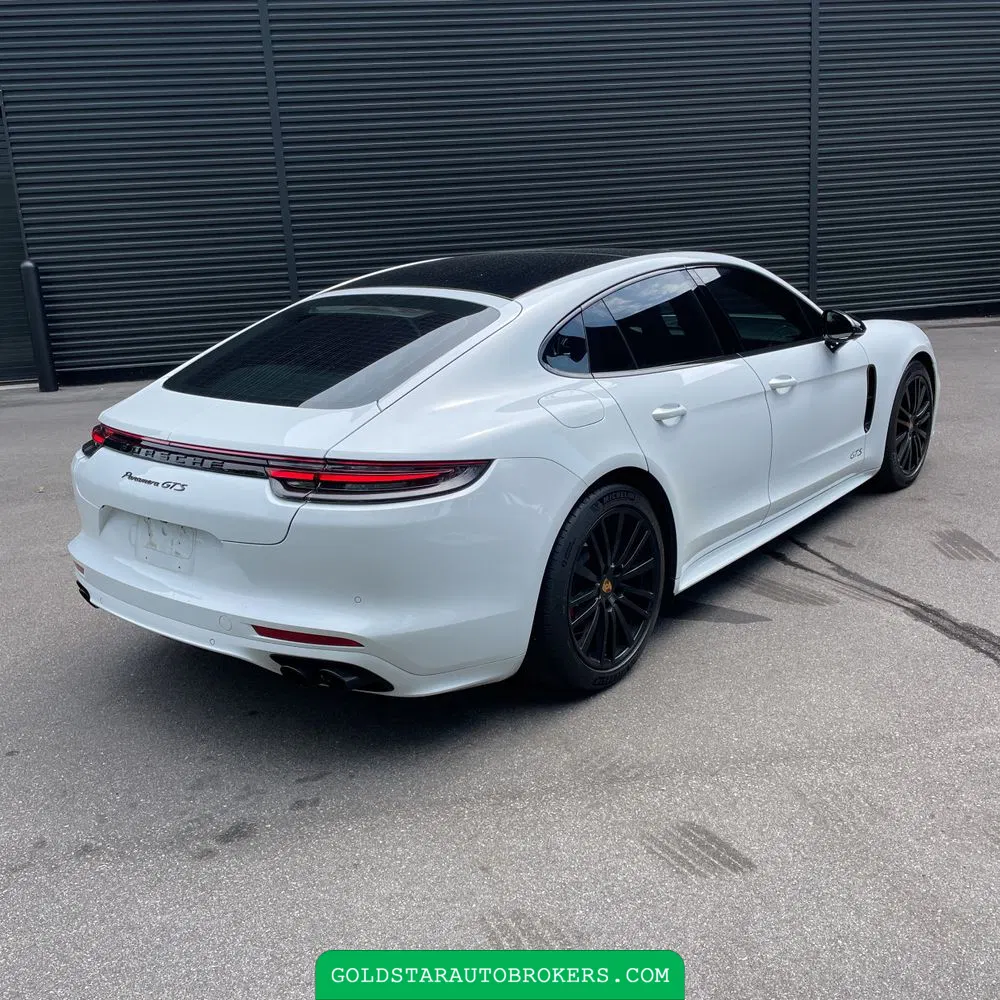 2019 Porsche Panamera GTS