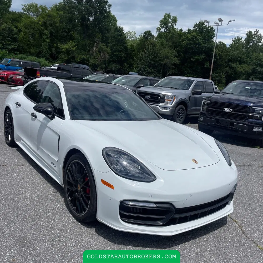 2019 Porsche Panamera GTS