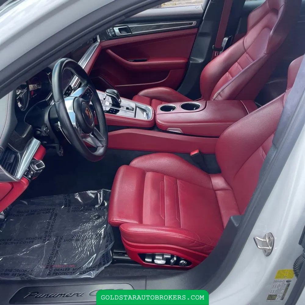 2019 Porsche Panamera GTS