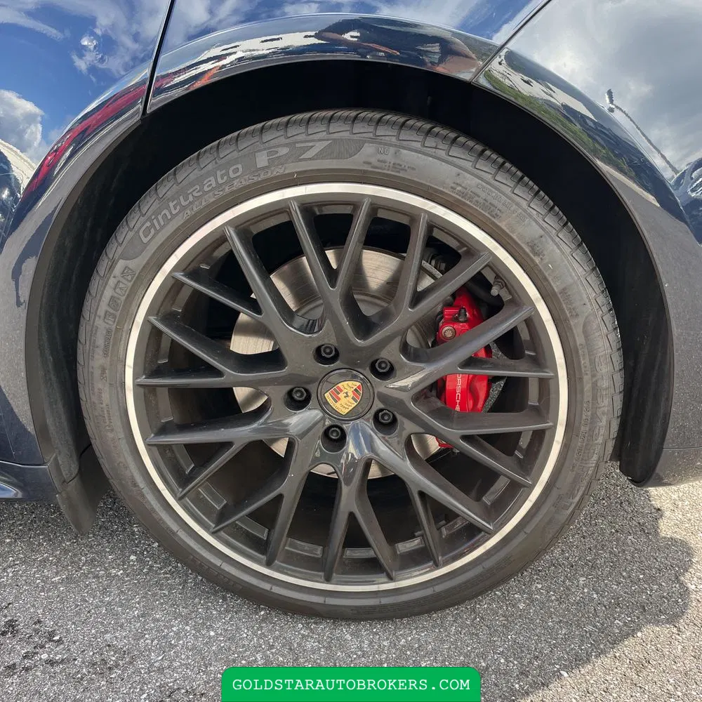 2022 Porsche Panamera GTS