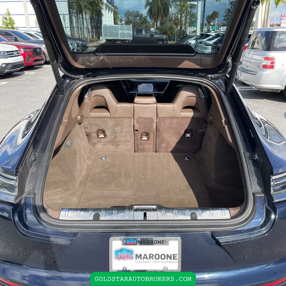 2022 Porsche Panamera GTS