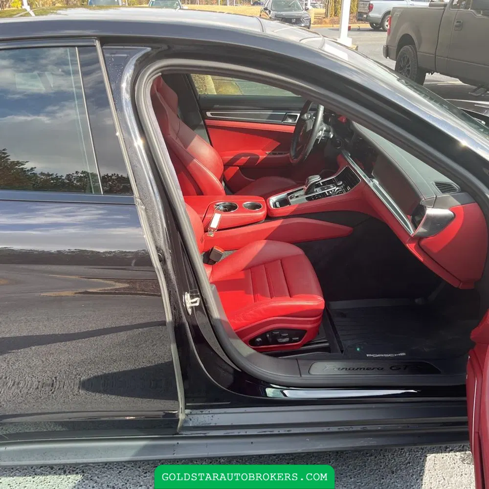 2022 Porsche Panamera GTS