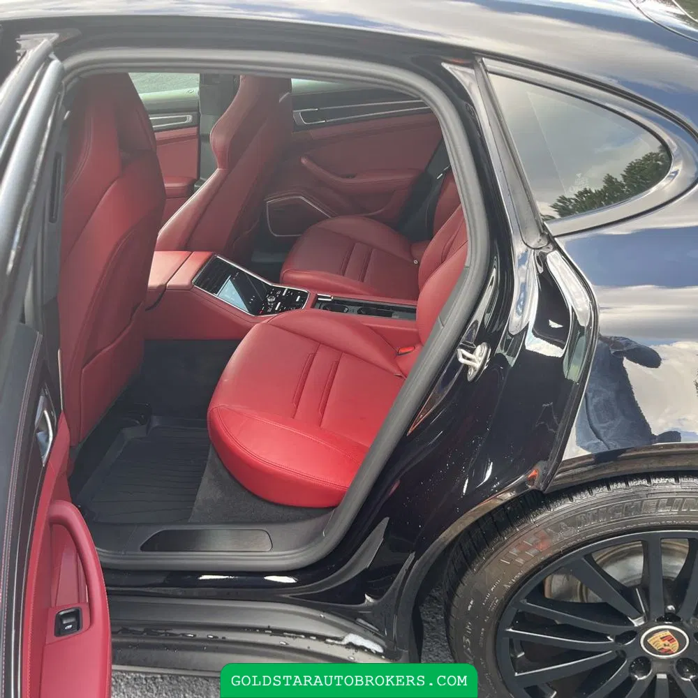 2022 Porsche Panamera GTS
