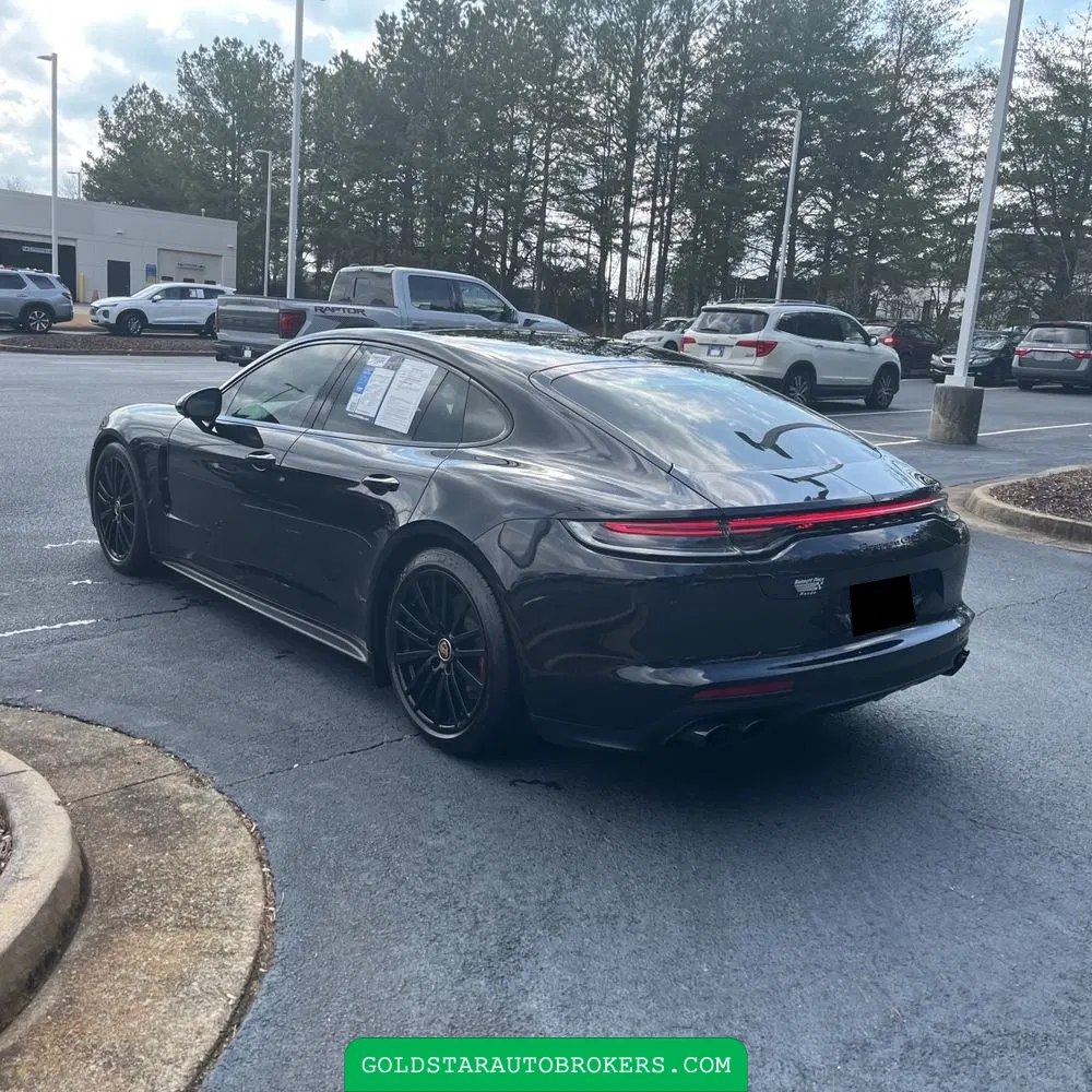 2022 Porsche Panamera GTS