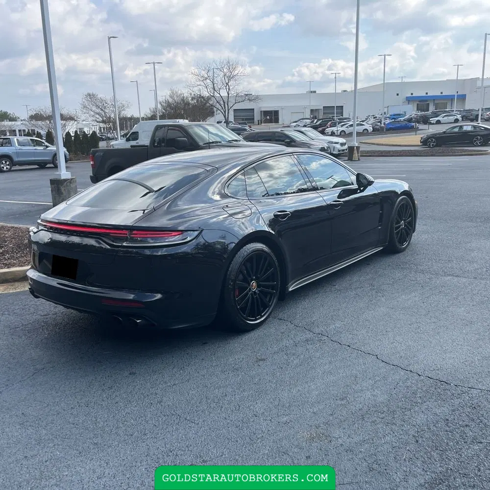 2022 Porsche Panamera GTS