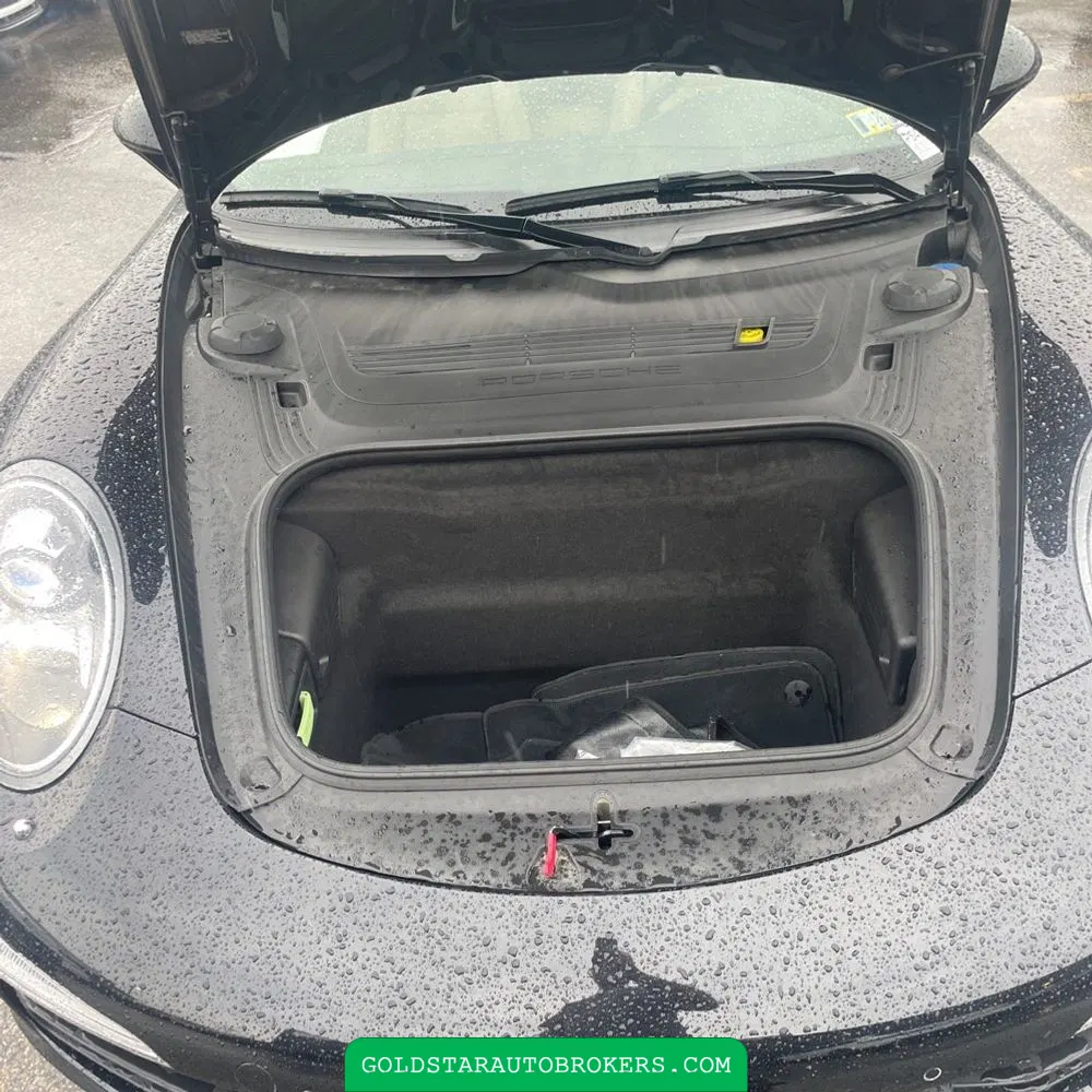 2015 Porsche 911 Carrera 4 Base