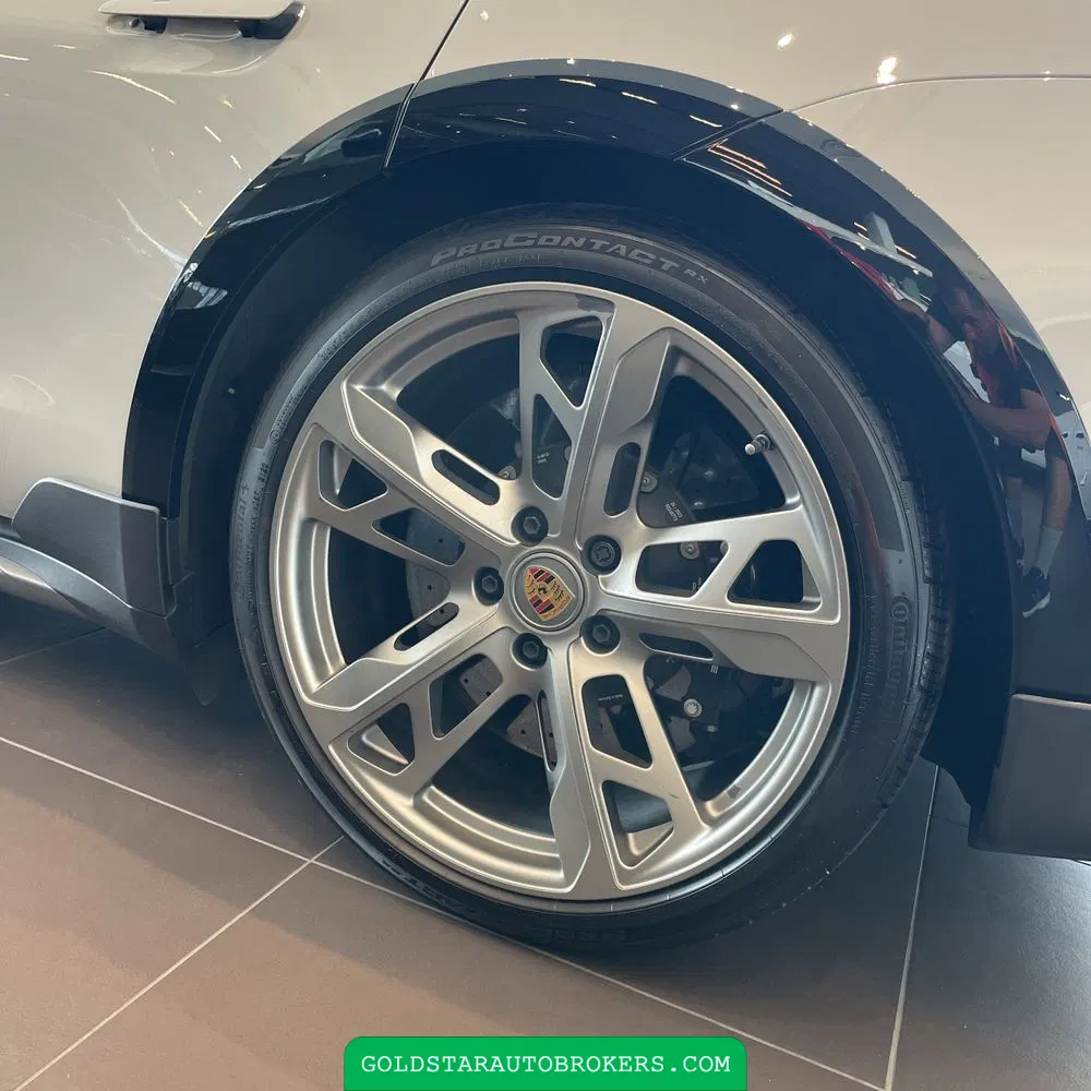 2024 Porsche Taycan Turbo S Cross Turismo