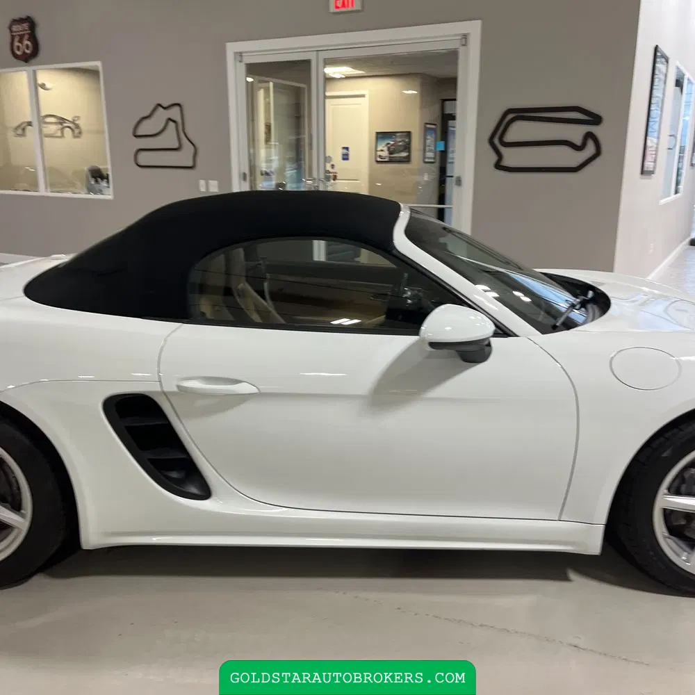 2021 Porsche 718 Boxster Base