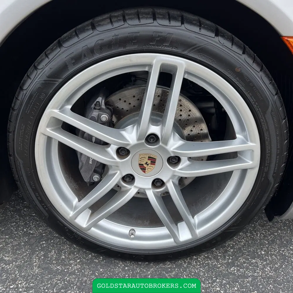 2013 Porsche 911 Carrera