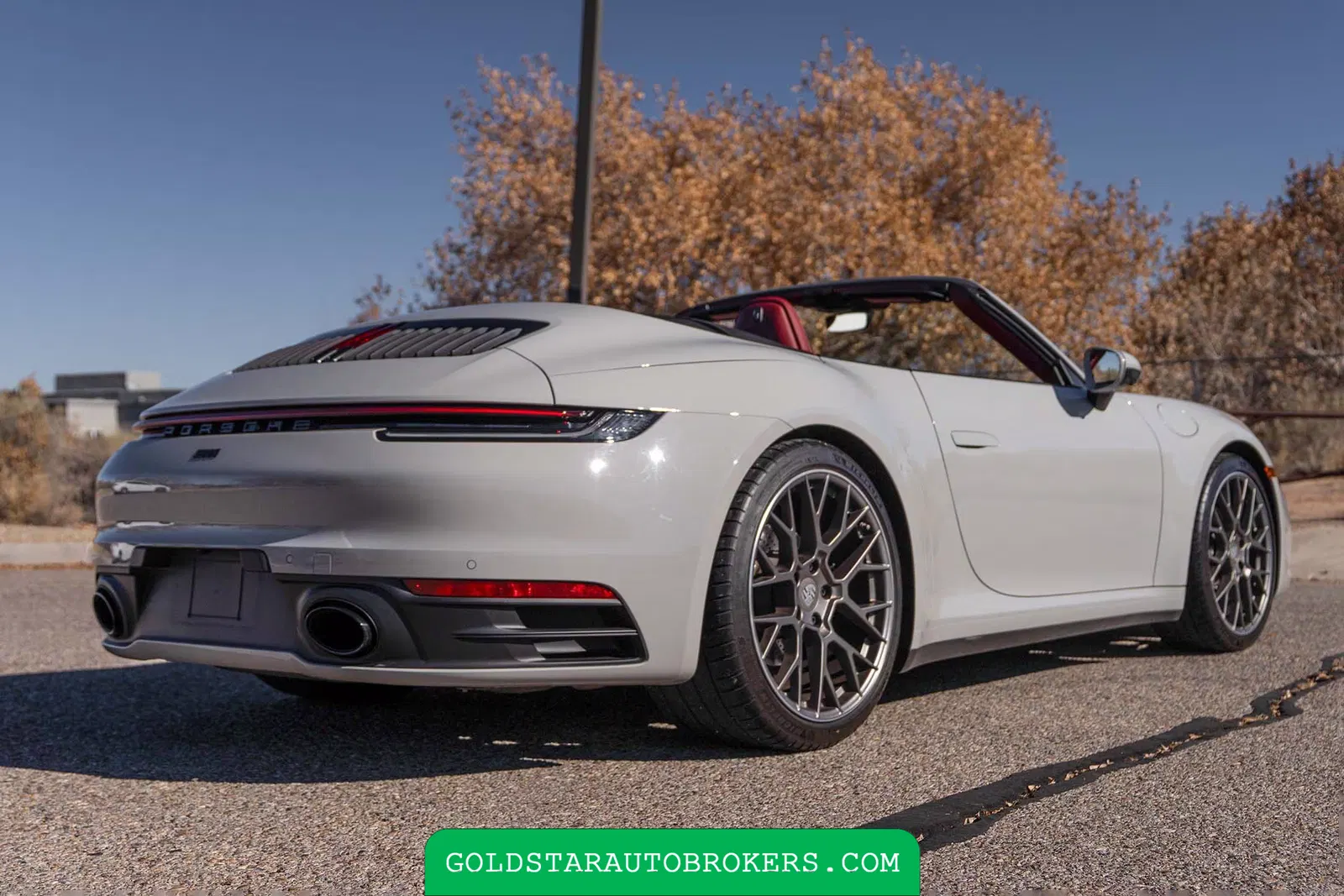 2024 Porsche 911 Carrera Cabriolet