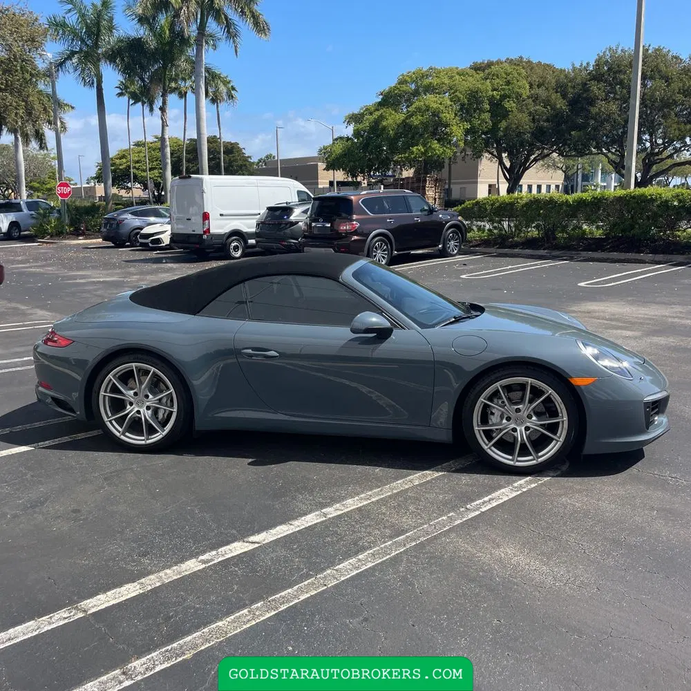 2017 Porsche 911 Carrera