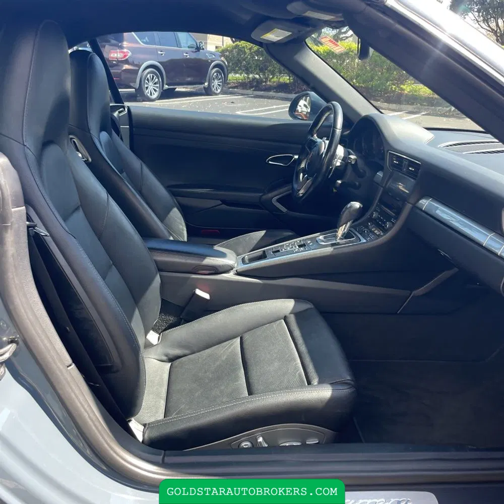 2017 Porsche 911 Carrera
