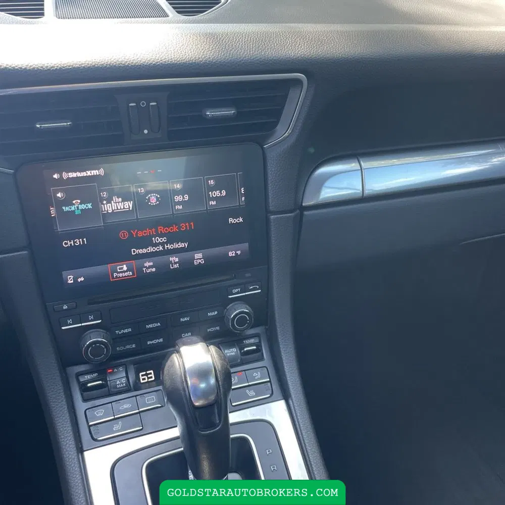 2017 Porsche 911 Carrera