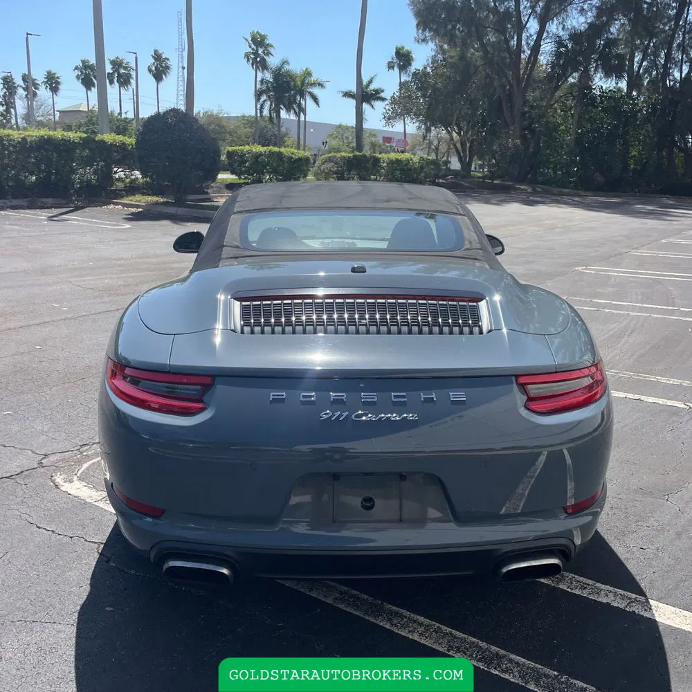 2017 Porsche 911 Carrera