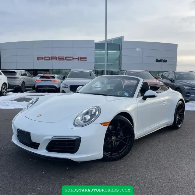 2017 Porsche 911 Carrera 4