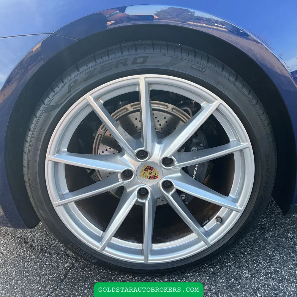 2024 Porsche 911 Carrera