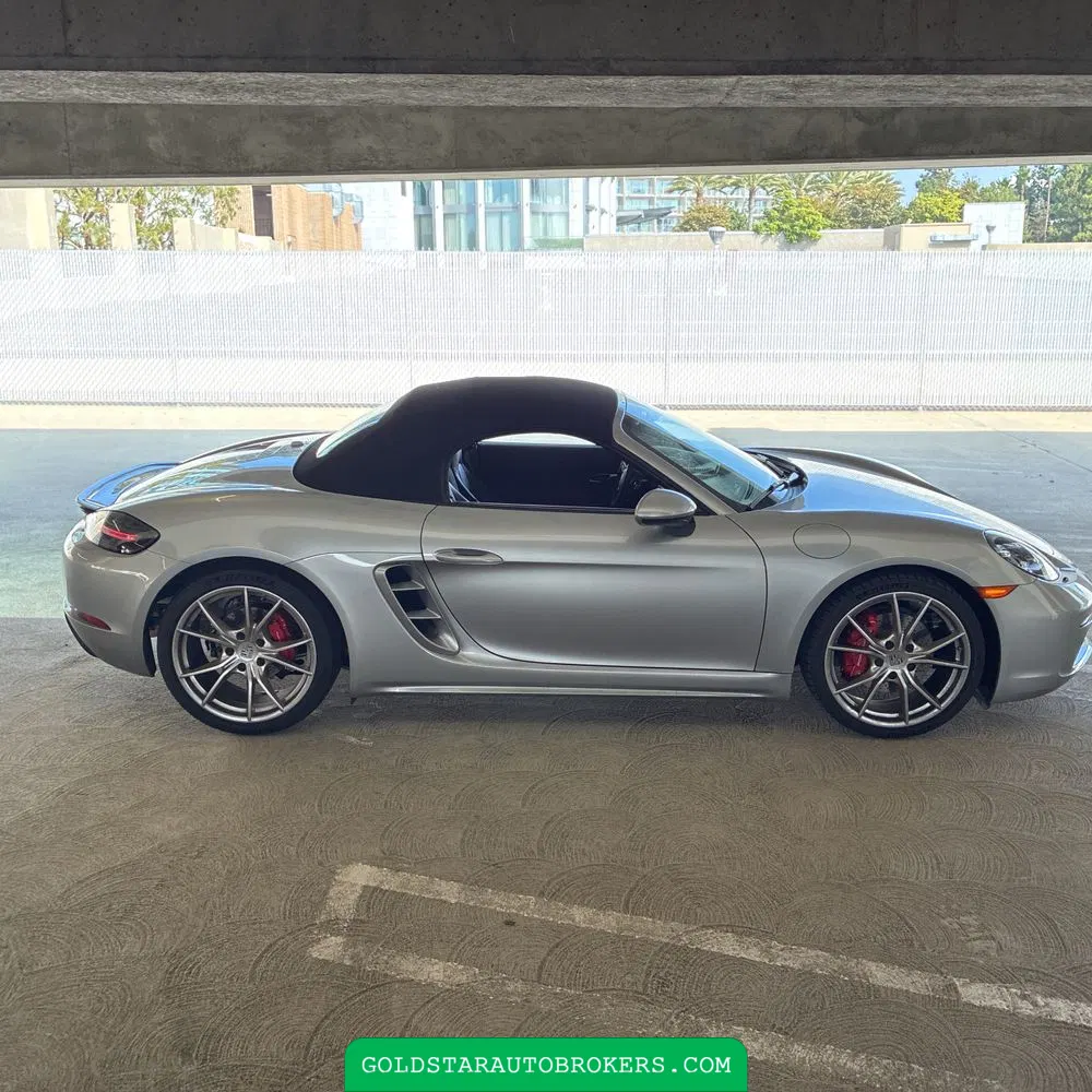 2024 Porsche 718 Boxster S