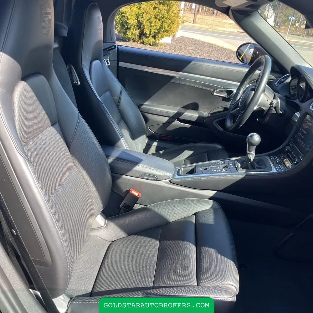 2022 Porsche 718 Boxster S