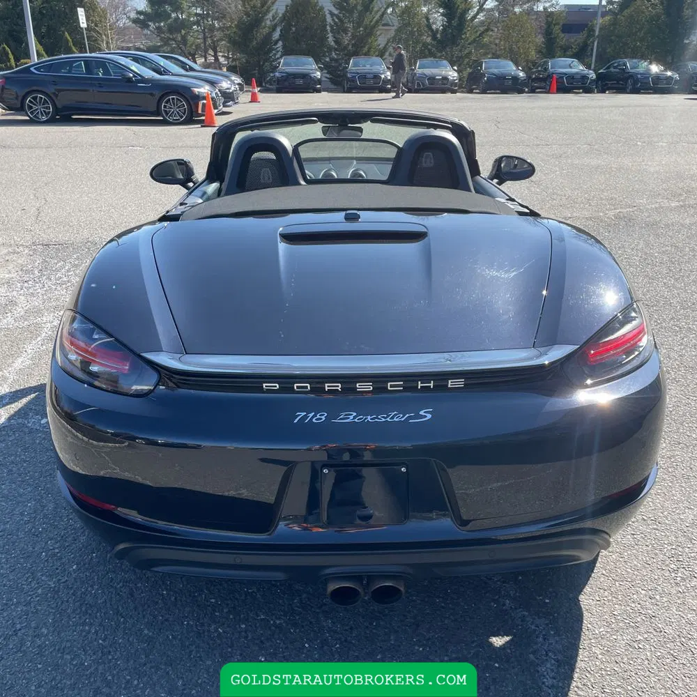 2022 Porsche 718 Boxster S