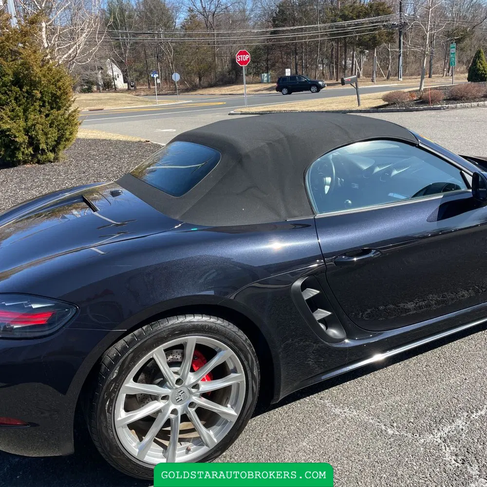 2022 Porsche 718 Boxster S