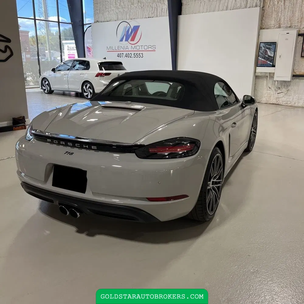 2022 Porsche 718 Boxster S