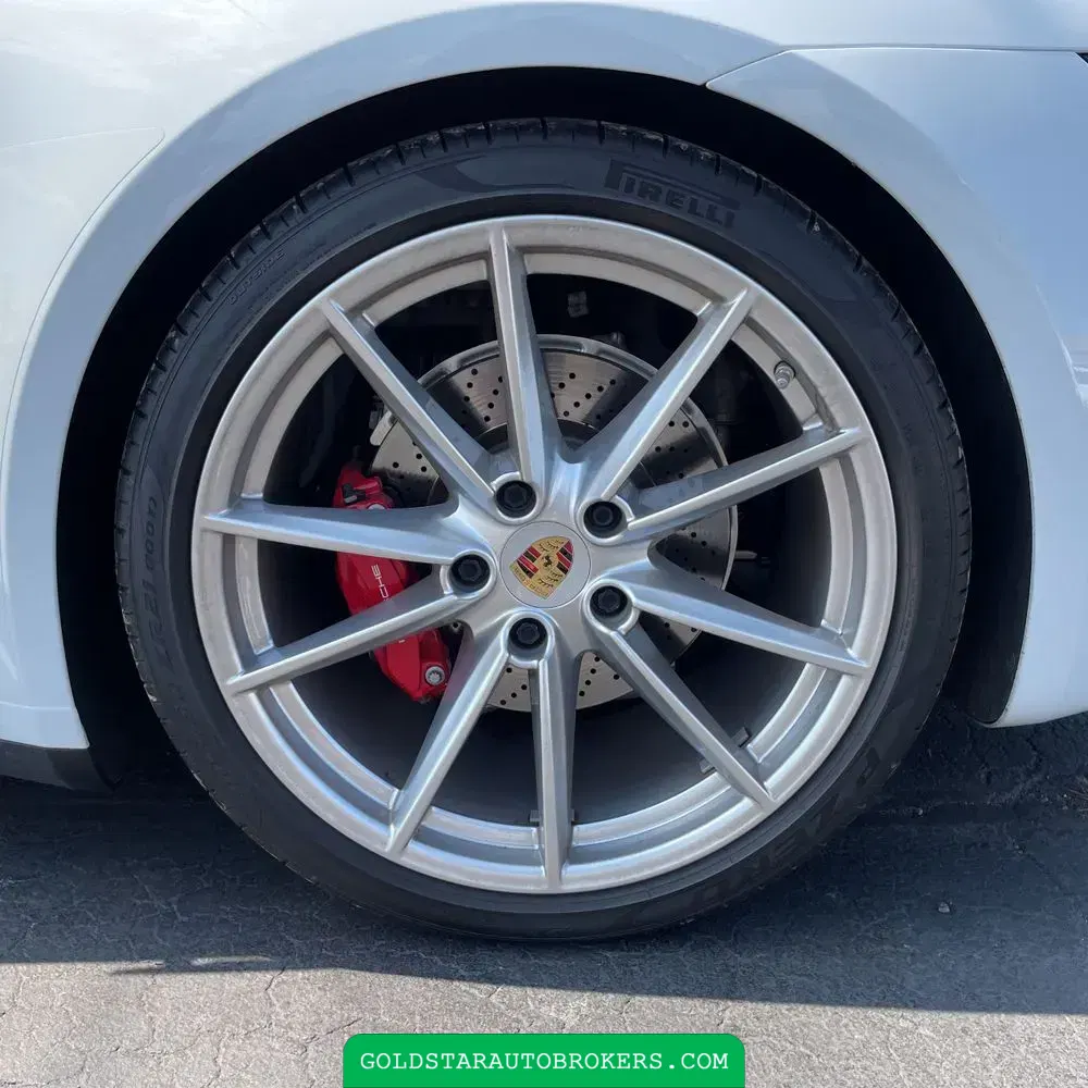 2020 Porsche 911 Carrera S