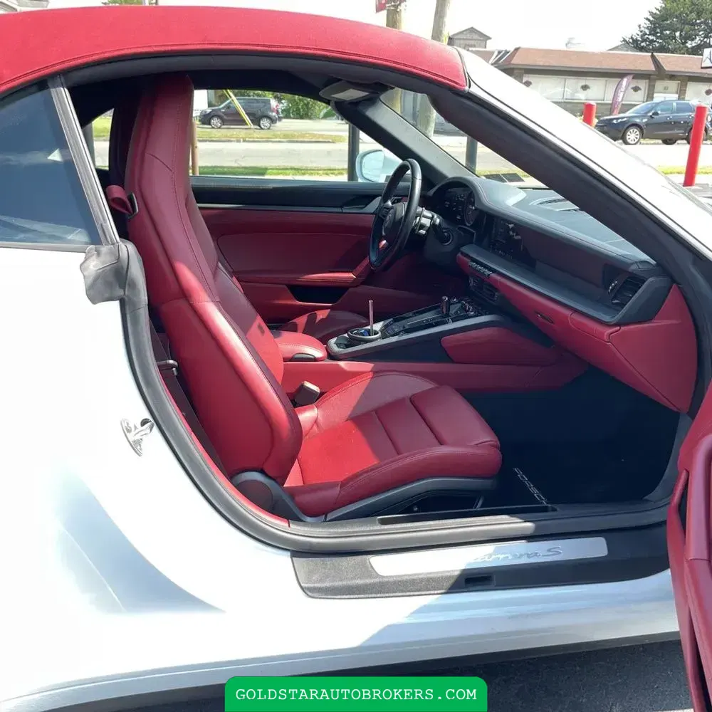 2020 Porsche 911 Carrera S