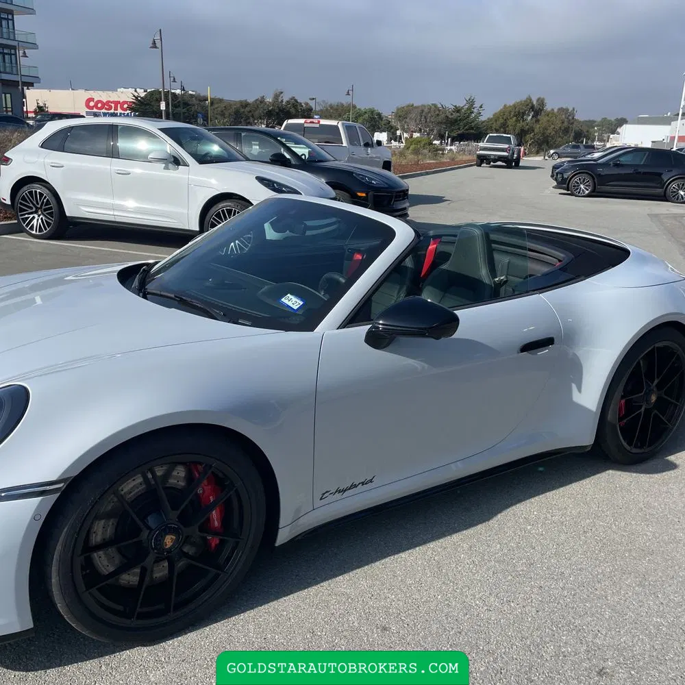 2025 Porsche 911 Carrera GTS