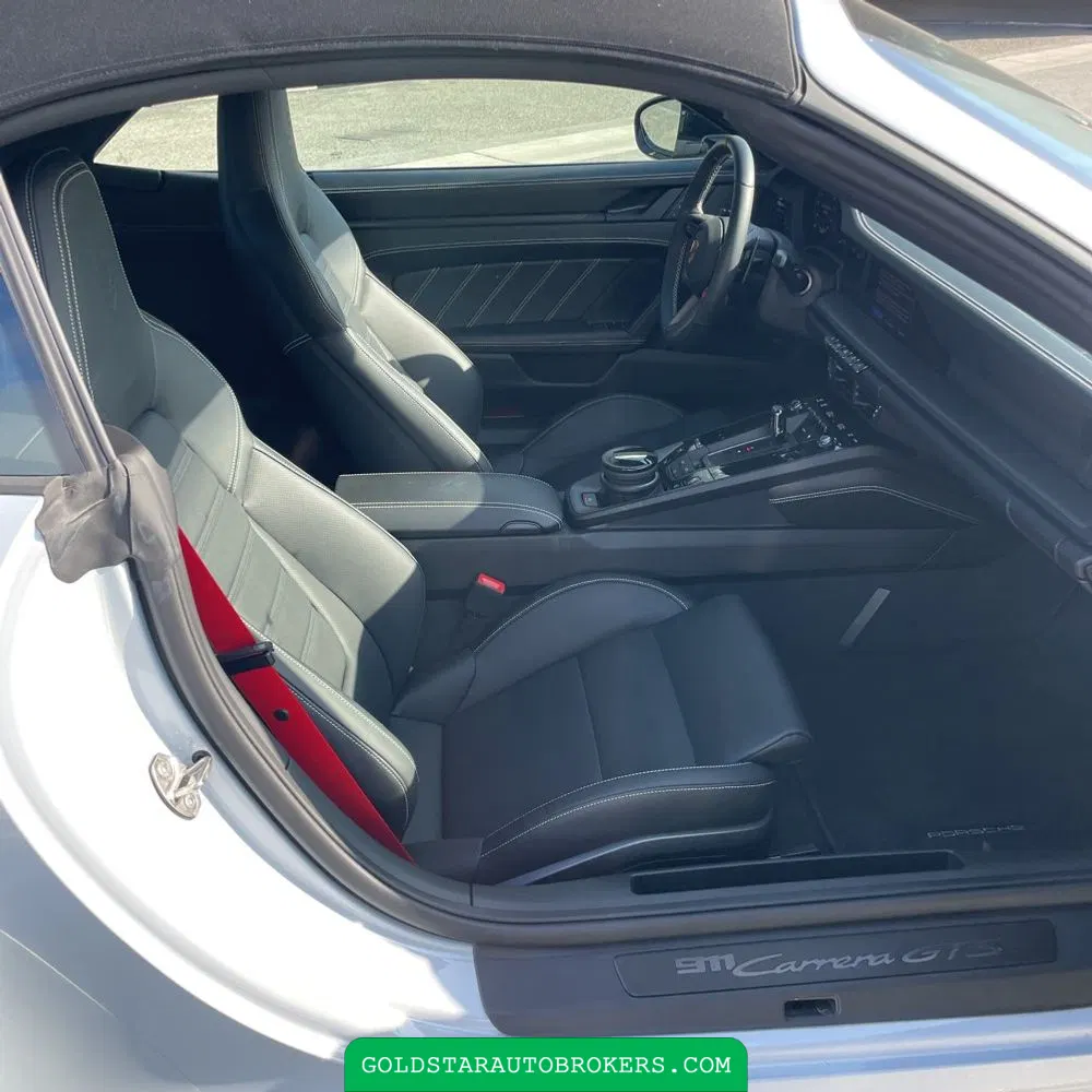2025 Porsche 911 Carrera GTS