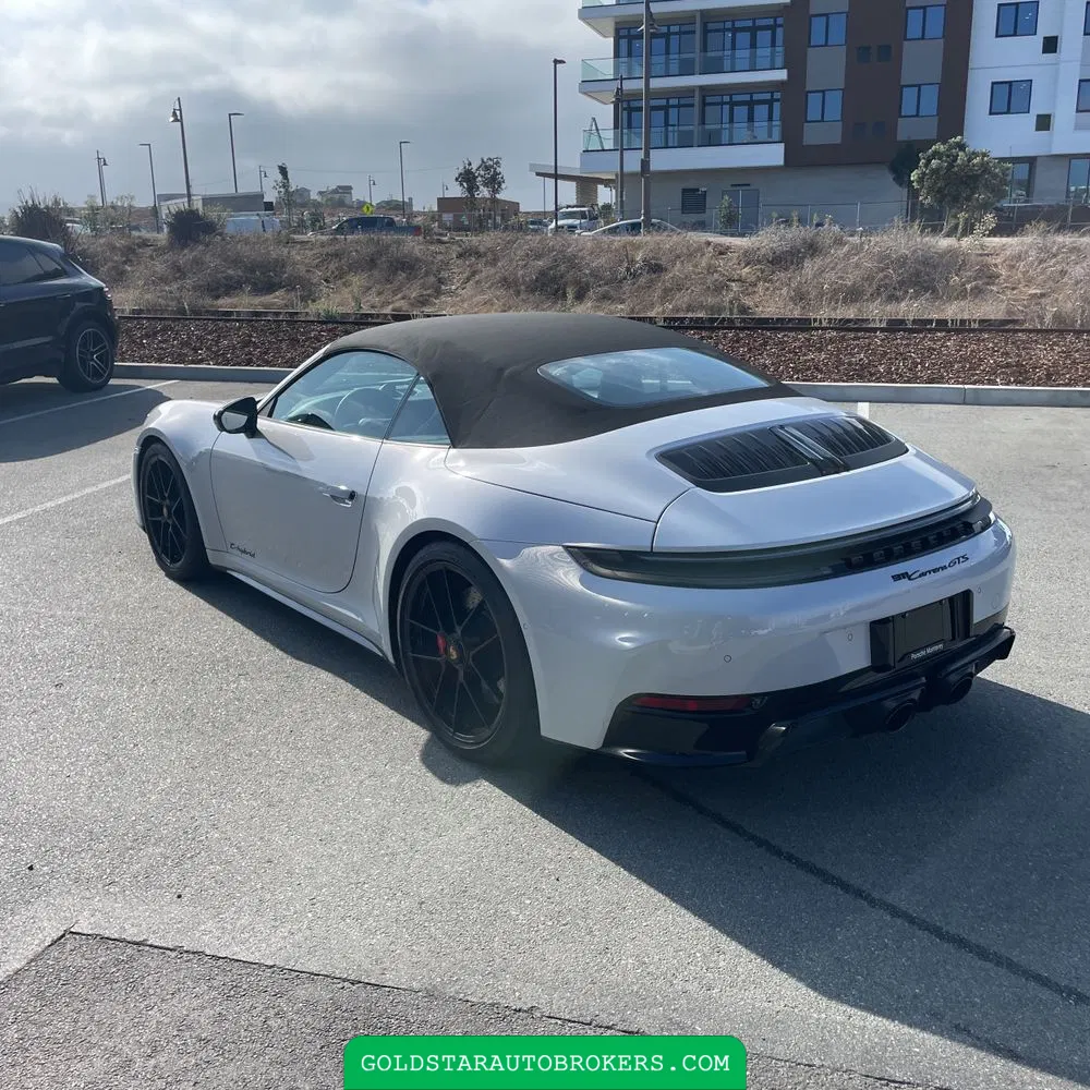 2025 Porsche 911 Carrera GTS