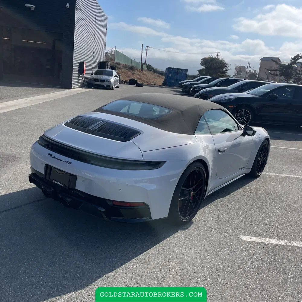 2025 Porsche 911 Carrera GTS