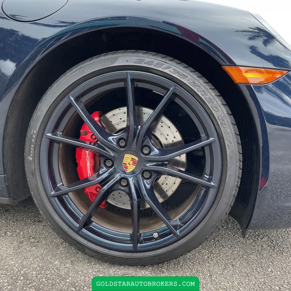 2018 Porsche 911 Carrera 4S