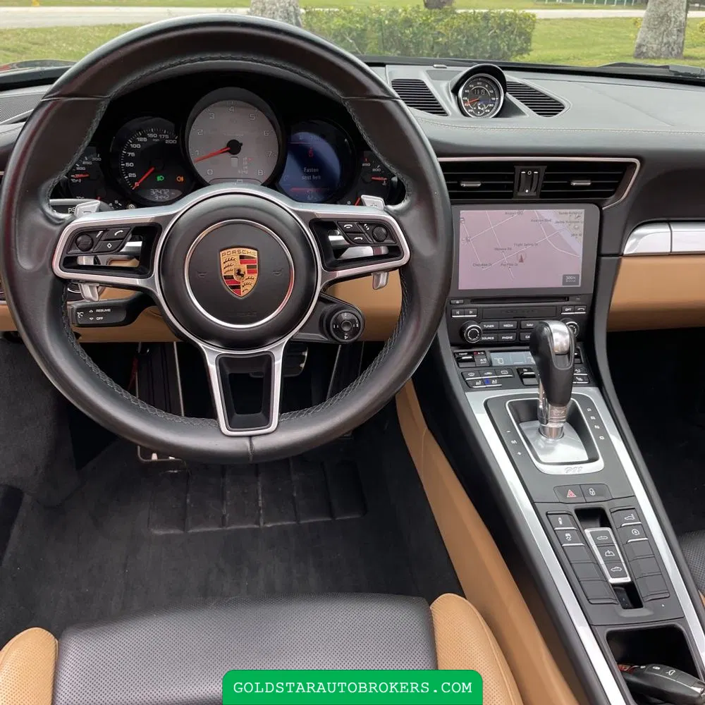 2018 Porsche 911 Carrera 4S