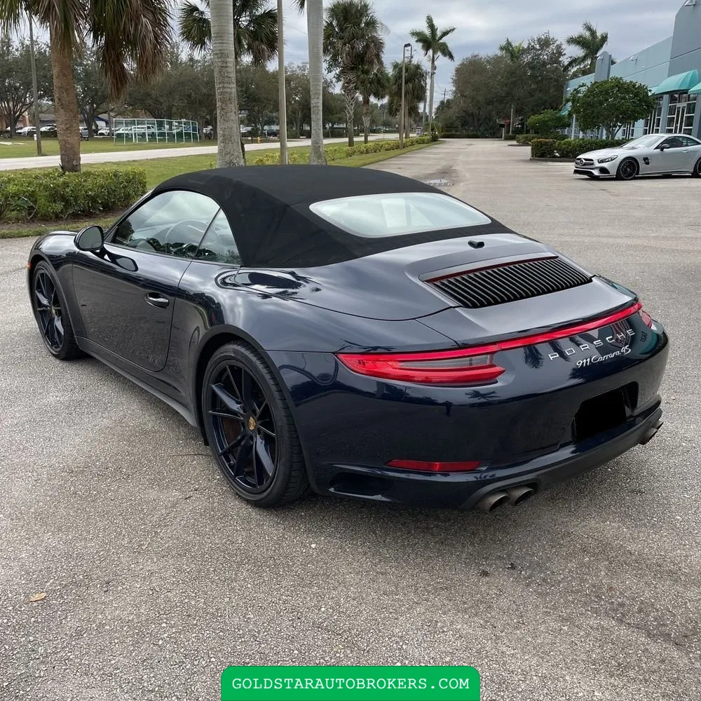 2018 Porsche 911 Carrera 4S