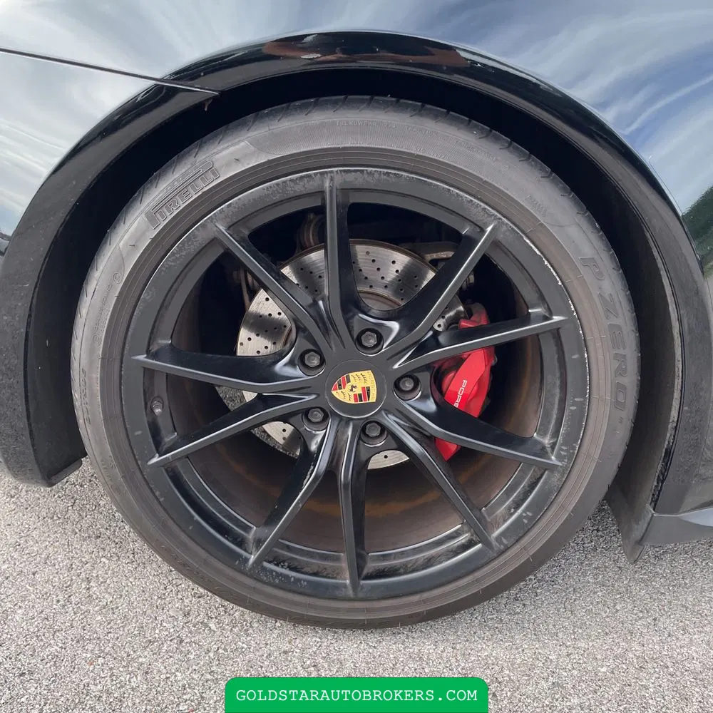 2017 Porsche 911 Carrera 4S