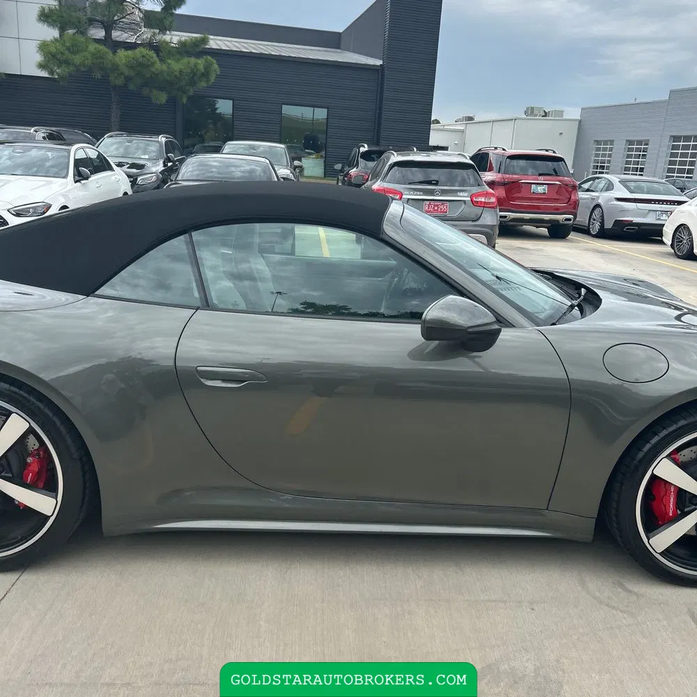 2020 Porsche 911 Carrera 4S