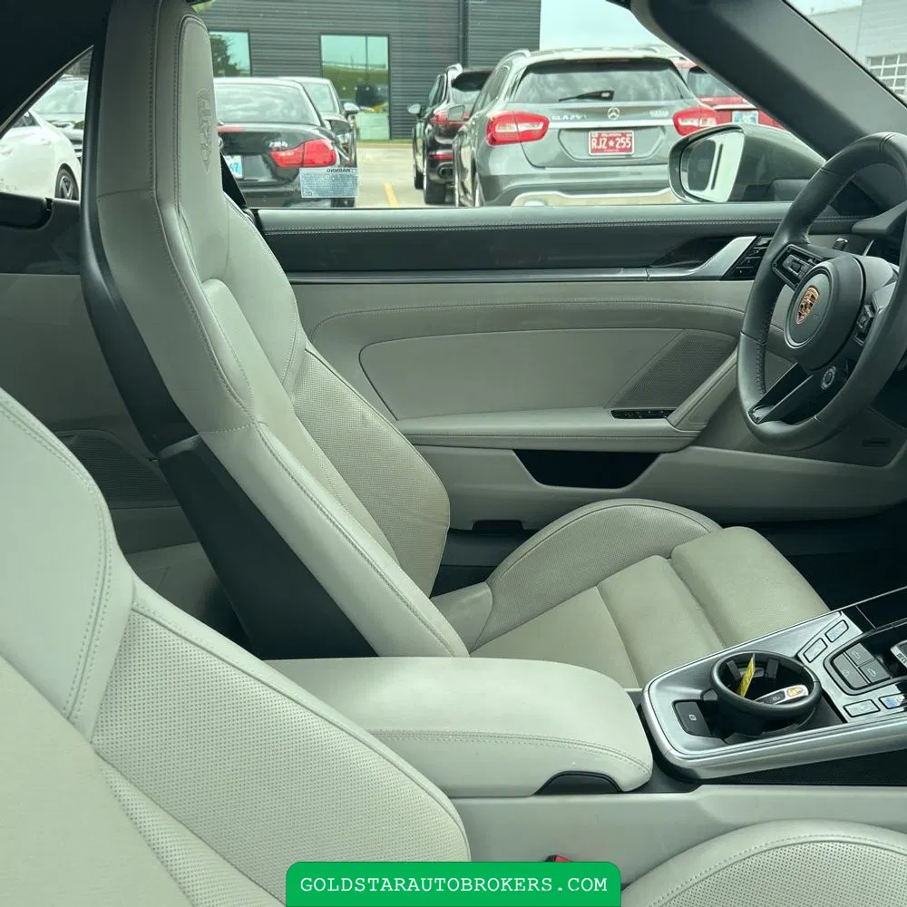 2020 Porsche 911 Carrera 4S