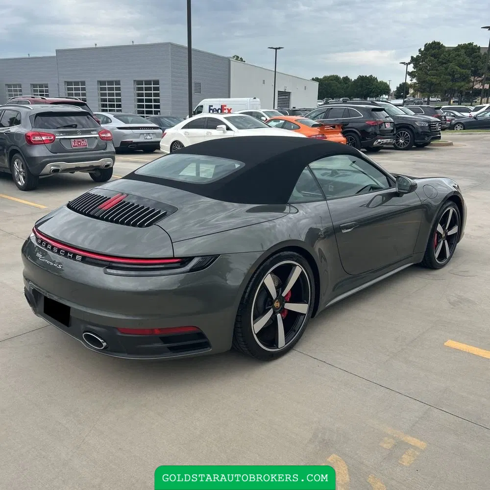 2020 Porsche 911 Carrera 4S