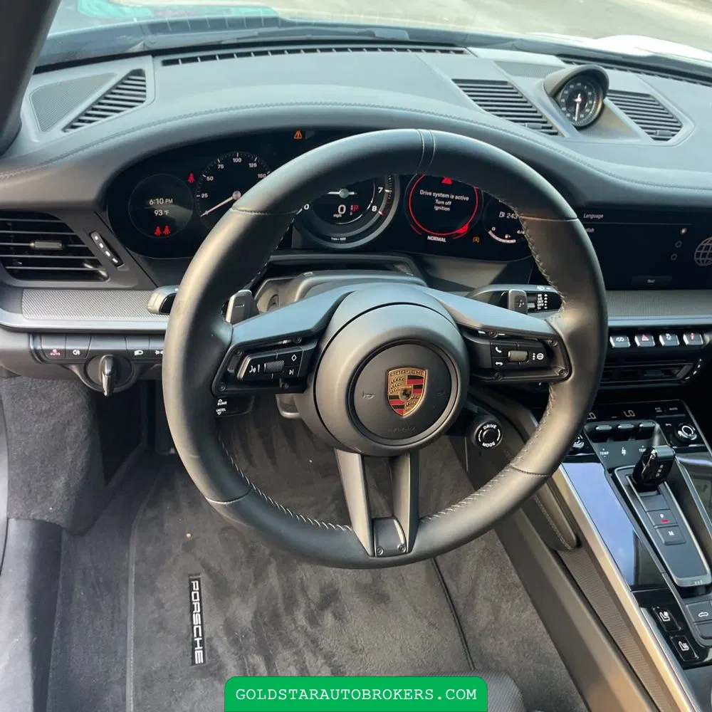 2023 Porsche 911 Carrera 4S