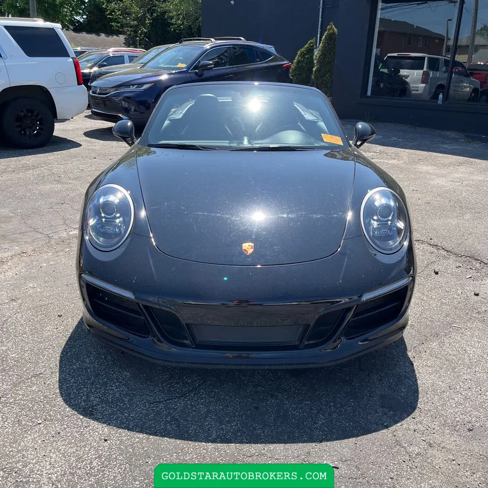 2019 Porsche 911 Carrera 4 GTS