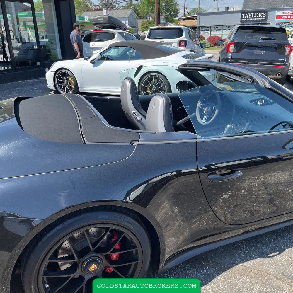 2019 Porsche 911 Carrera 4 GTS