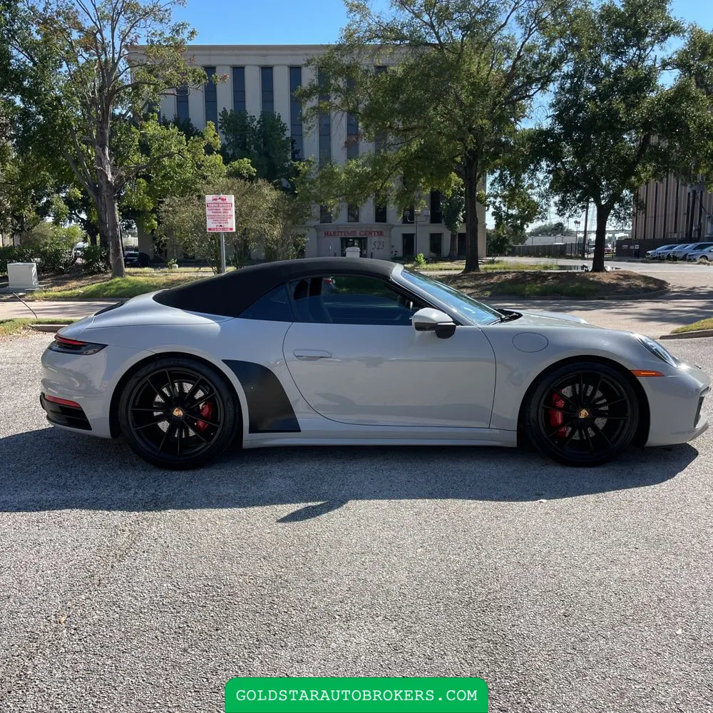 2020 Porsche 911 Carrera 4S