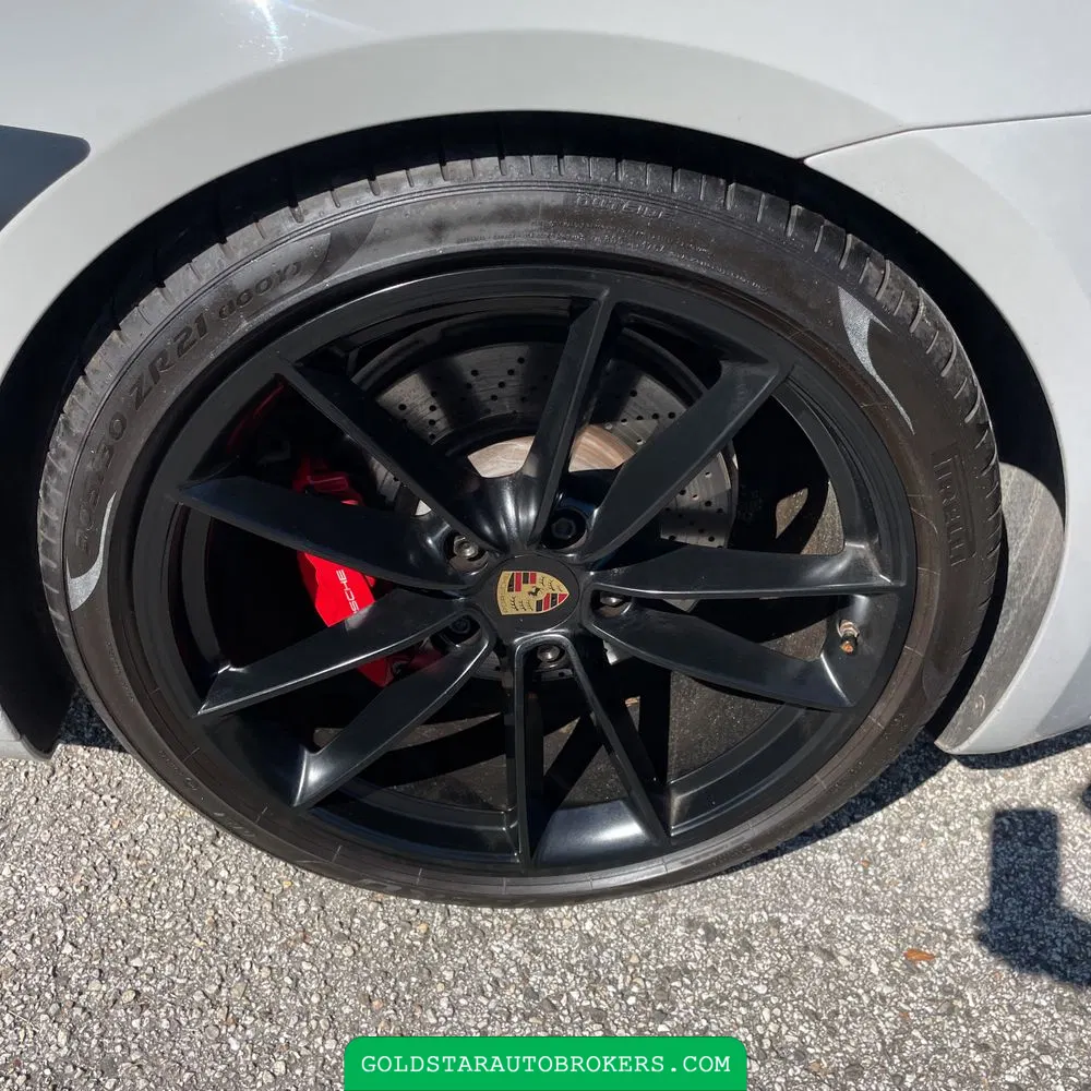 2020 Porsche 911 Carrera 4S
