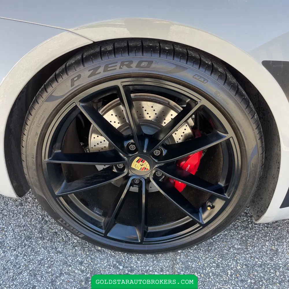 2020 Porsche 911 Carrera 4S