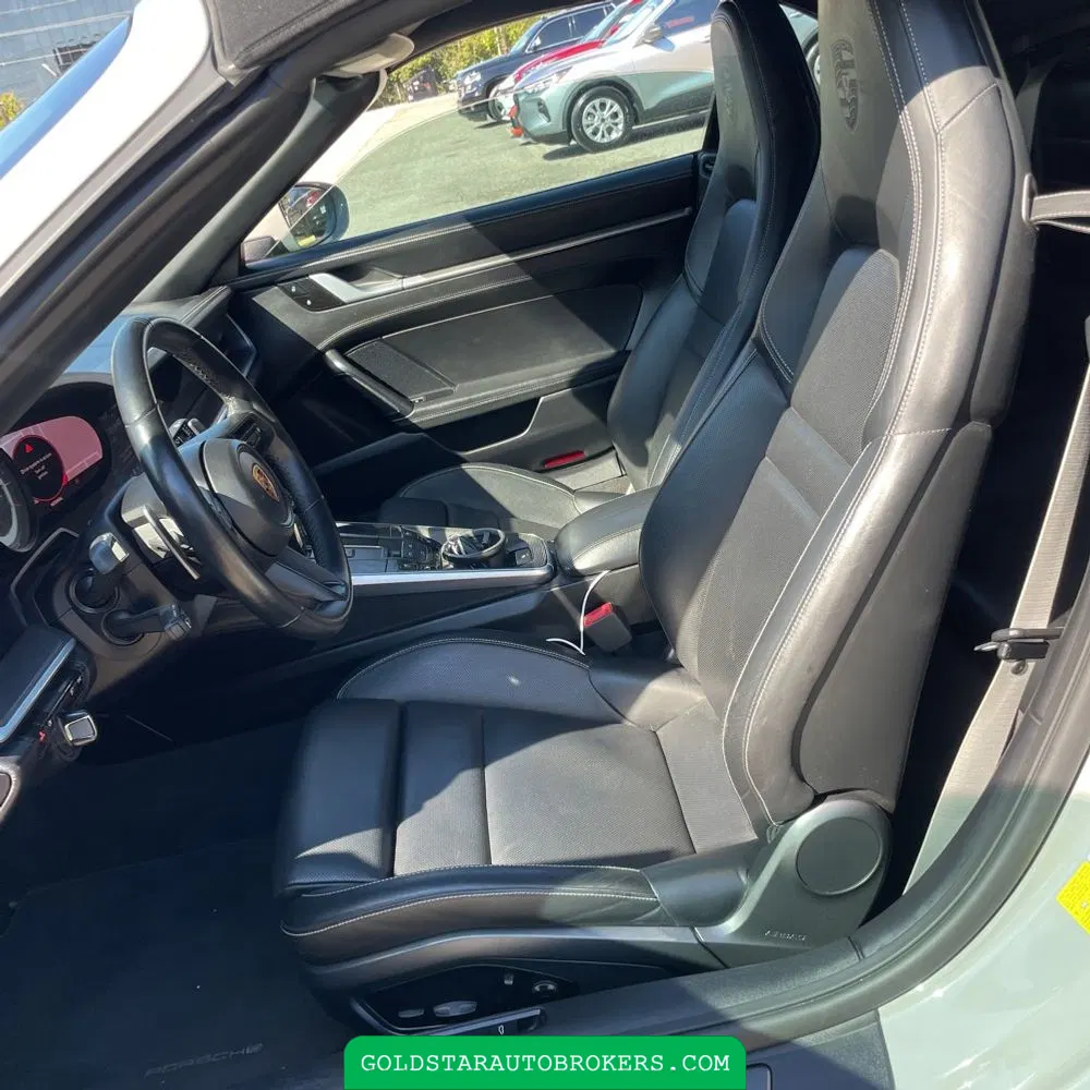 2020 Porsche 911 Carrera 4S