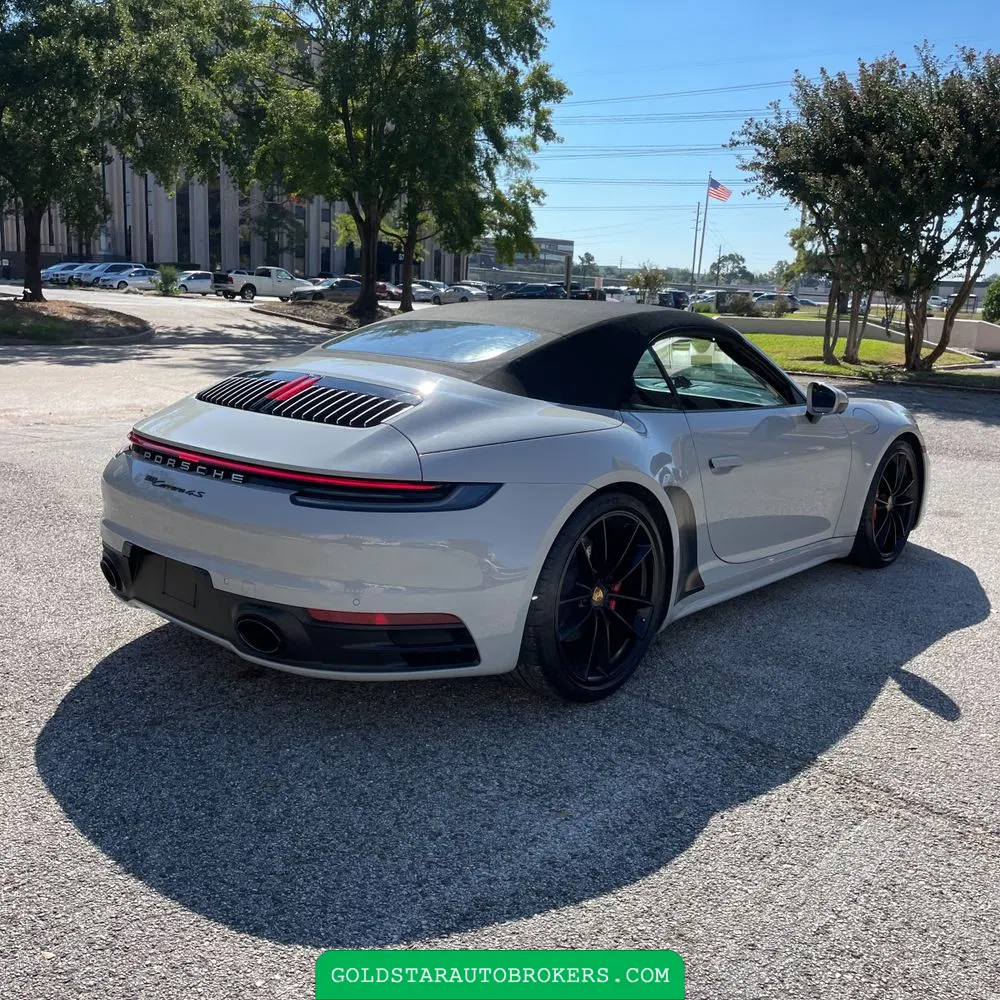2020 Porsche 911 Carrera 4S