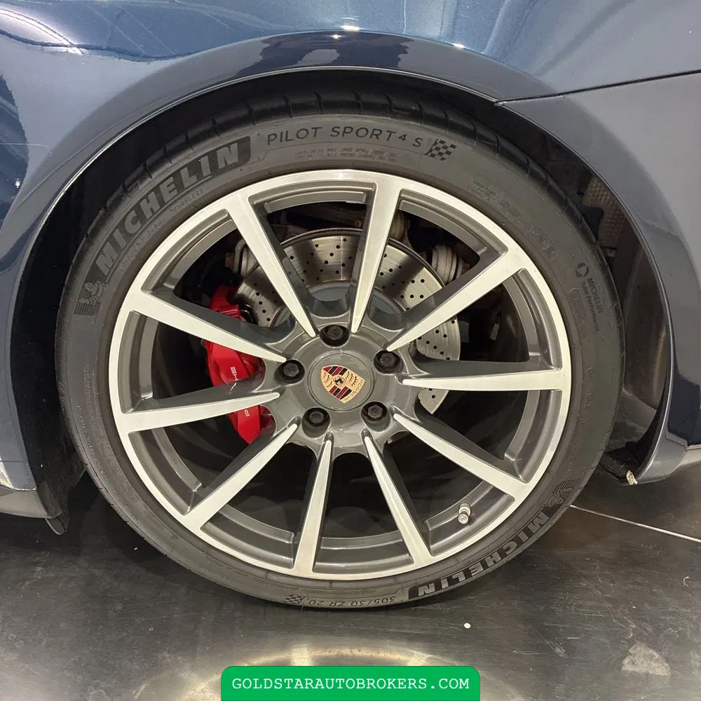 2014 Porsche 911 Carrera 4S