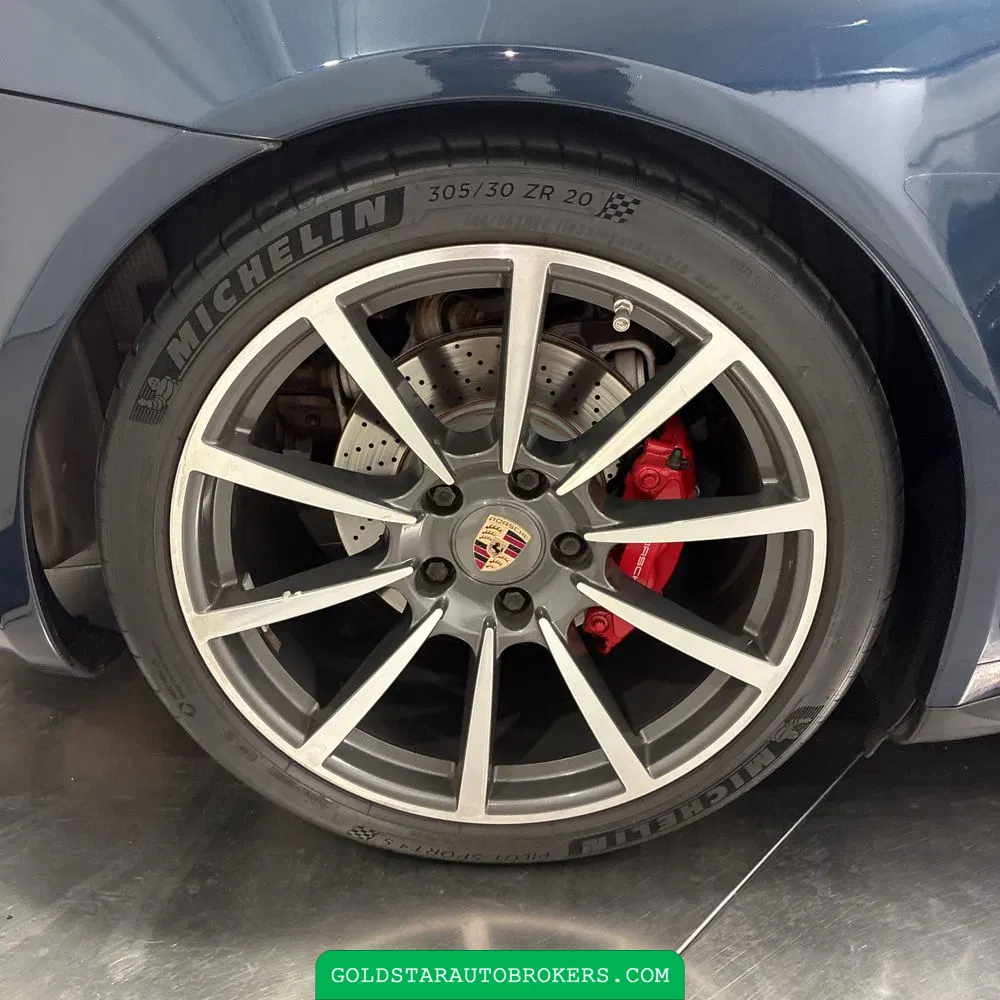 2014 Porsche 911 Carrera 4S